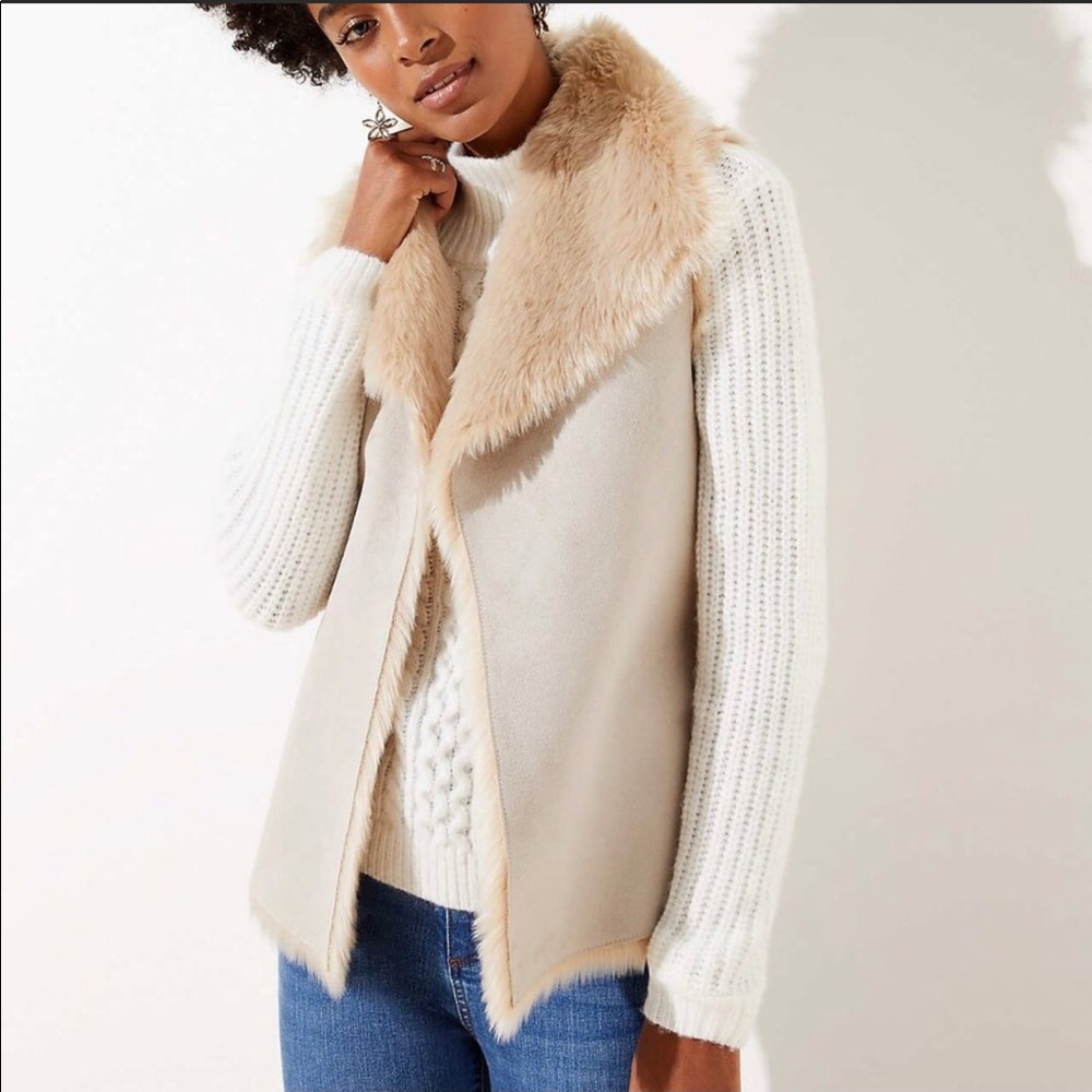 Loft Faux fur vest- size Small